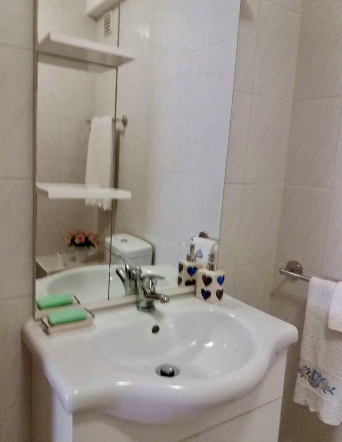 Apartamento Da Praia Da Amorosa Luaran gambar
