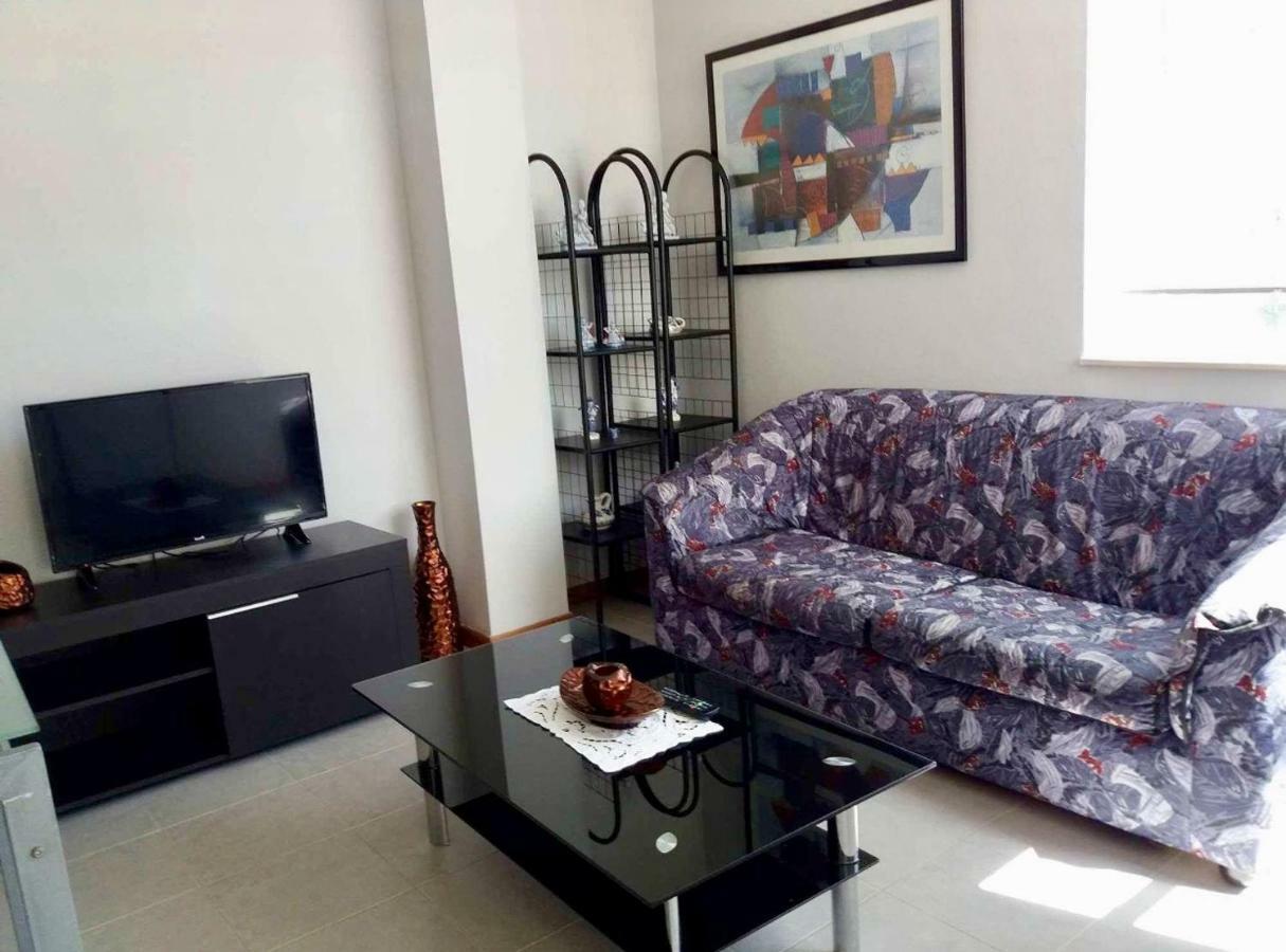 Apartamento Da Praia Da Amorosa Luaran gambar